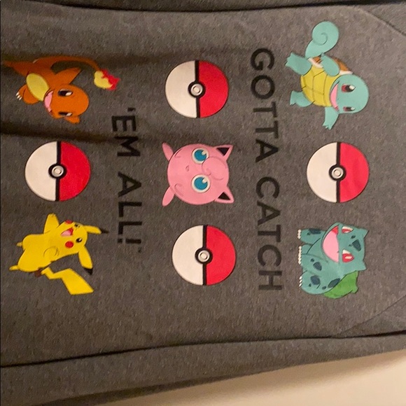 long sleeve gray Pokémon crewneck - Picture 2 of 2